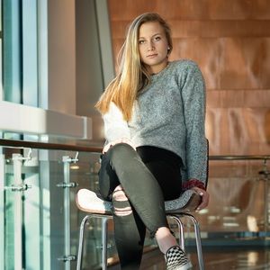 Meet your Posher, Lexi